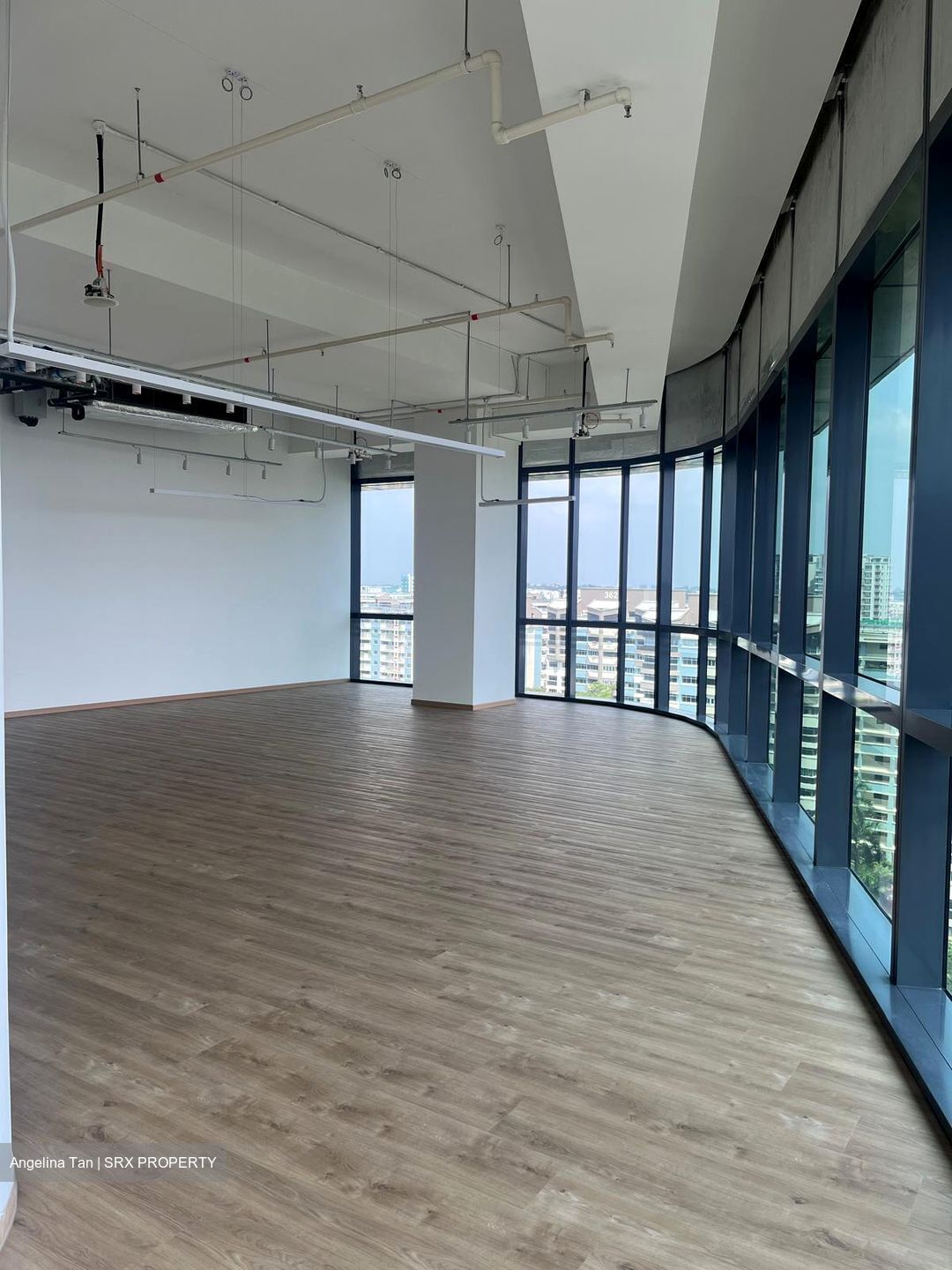 Woods Square (D25), Office #625963621